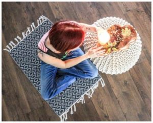 Herbstdekoration mit skandinavischem Touch und Düften von Brooke and Shoals